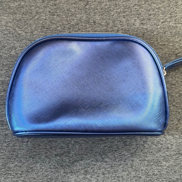 Lamer Blue Makeup Bag - Picture 2 of 7